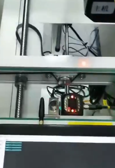PCB電路板，接駁臺上方下方組網(wǎng)讀碼，主從機掃碼.png